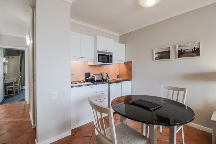 1 Bedroom Property for Sale in Lagoon Beach Western Cape